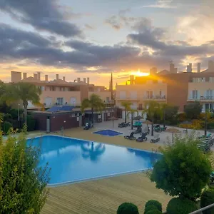 https://t1-com-piscina-cabanas-garden.hotelaalgarve.com